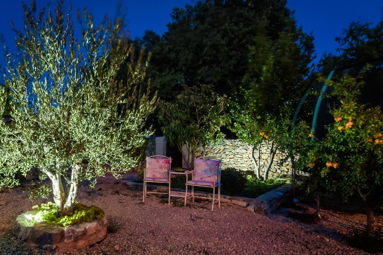 Holiday Home Rosko Skradin Exterior photo
